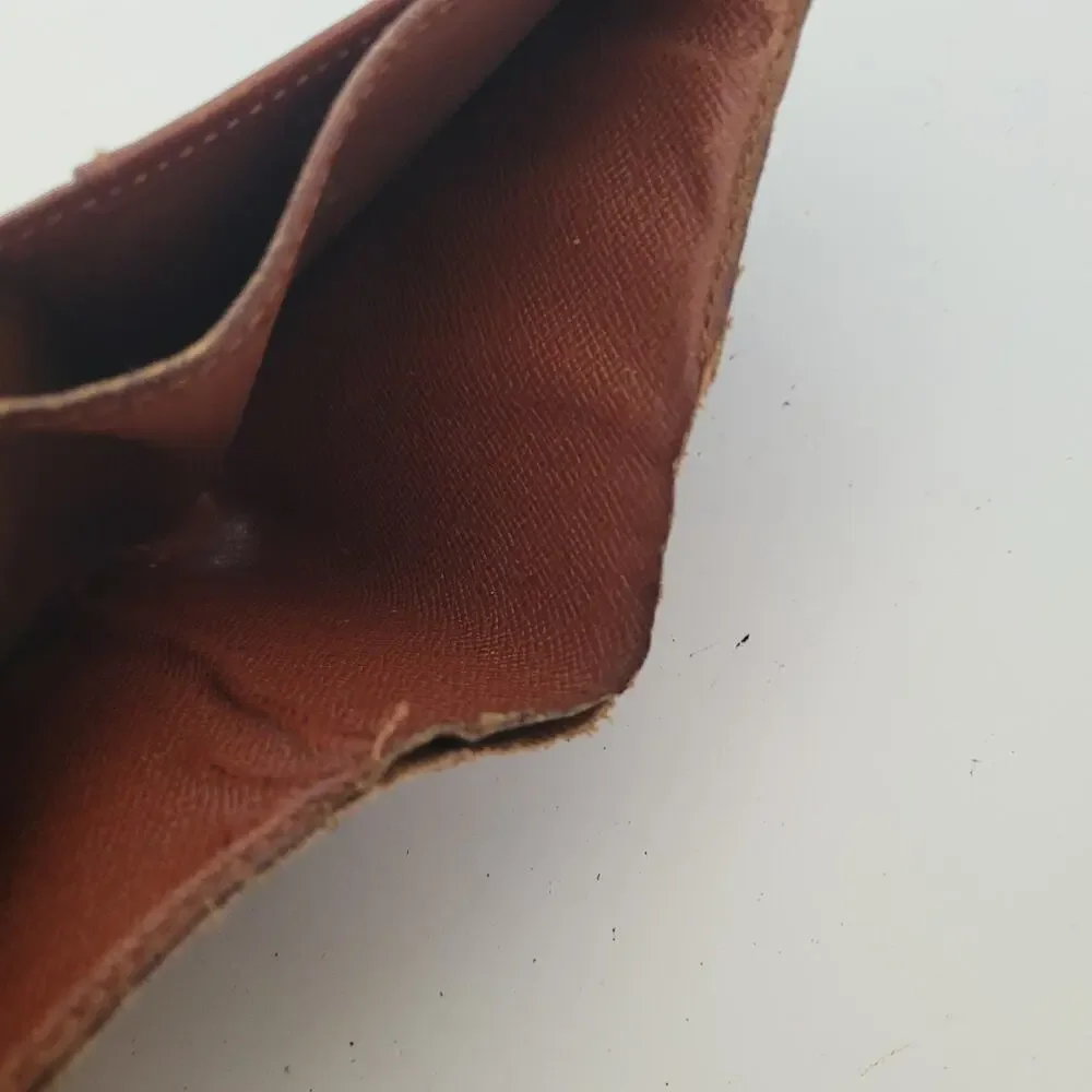 Vintage Louis Vuitton Men's LV Brown Bi-Fold Leather Wallet‎ Monogram Card Bill